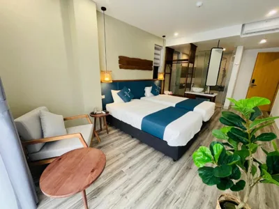 Camera Deluxe doppia o twin con vista montagna — The Light Hotel